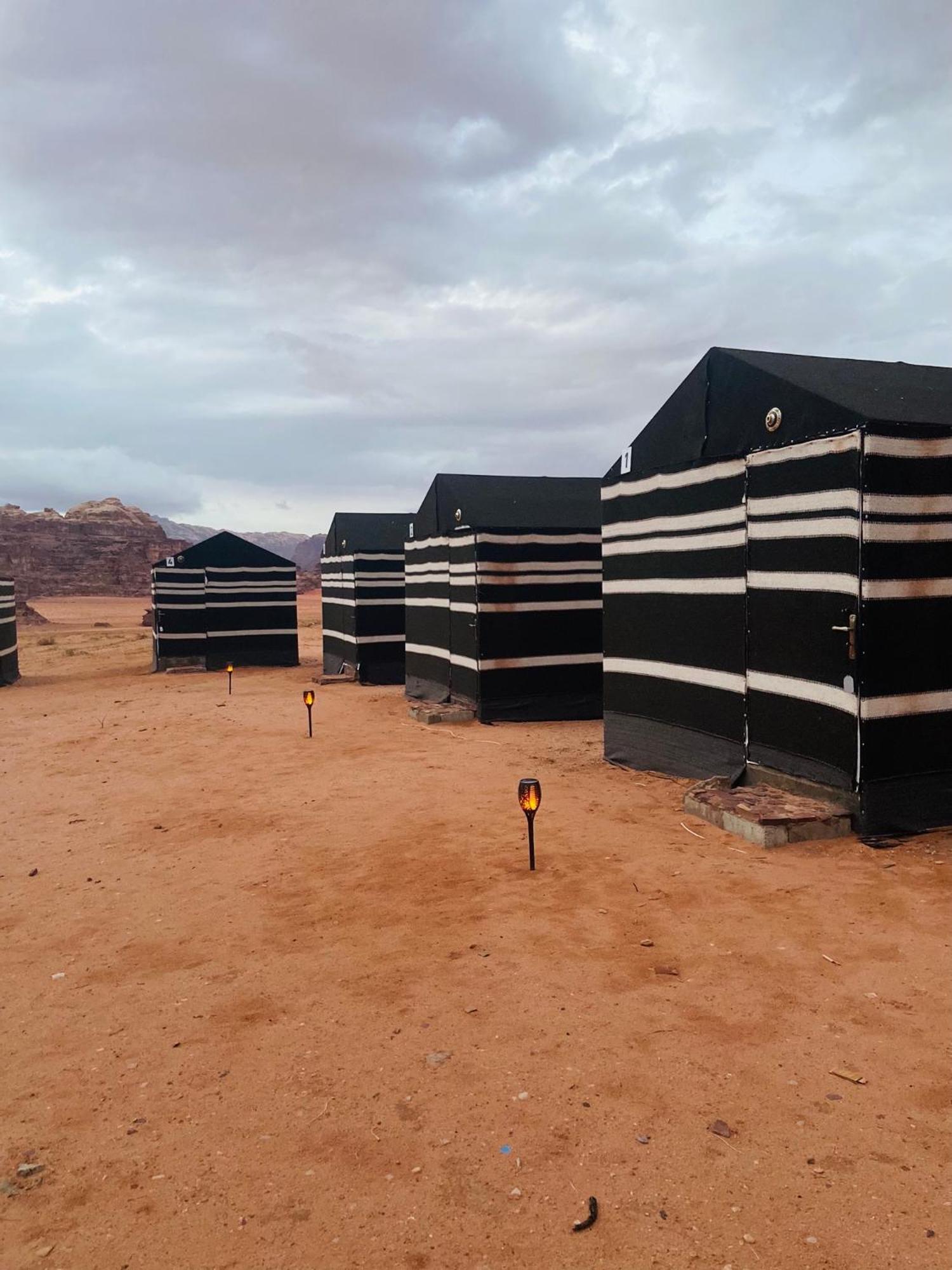 Wadi Rum Bedouin Heart Camp Exterior foto
